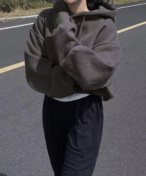 LAFFMO（ラフモ）の「ボリュームスリーブフーディー（パーカー・レディース・ダークグレー/ベージュ/グリーン/ネイビー・F）」の10枚目の写真