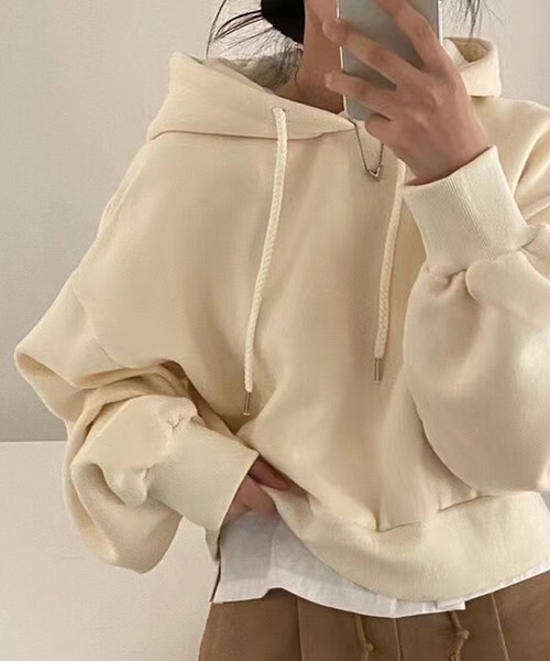 LAFFMO（ラフモ）の「ボリュームスリーブフーディー（パーカー・レディース・ダークグレー/ベージュ/グリーン/ネイビー・F）」の12枚目の写真