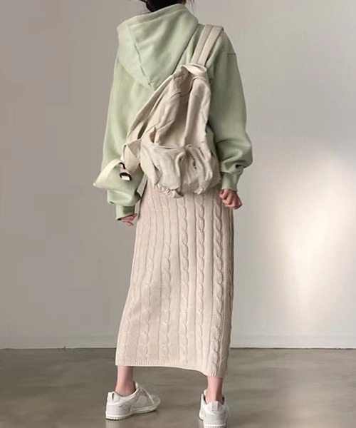 LAFFMO（ラフモ）の「ボリュームスリーブフーディー（パーカー・レディース・ダークグレー/ベージュ/グリーン/ネイビー・F）」の17枚目の写真