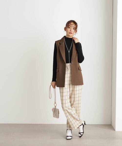 N.（N. Natural Beauty Basic）（エヌエヌナチュラルビューティーベーシック）の「◆ウォームアップリブハイネックニット（ニット/セーター・レディース・グレイッシュベージュ/オフホワイト/ブラック・MEDIUM）」の7枚目の写真