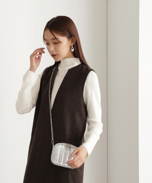 N.（N. Natural Beauty Basic）（エヌエヌナチュラルビューティーベーシック）の「◆ウォームアップリブハイネックニット（ニット/セーター・レディース・グレイッシュベージュ/オフホワイト/ブラック・MEDIUM）」の19枚目の写真