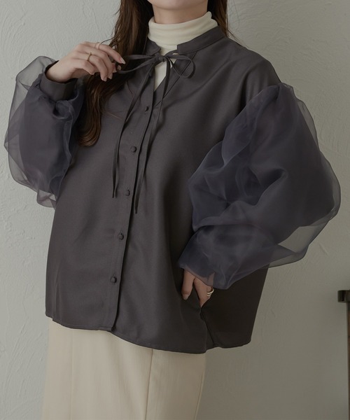 Ambre Neige(アンブルネージュ)の「オーガンジドッキングバンドカラーシャツ/【WEB/EC限定商品】(シャツ/ブラウス・レディース・アイボリー/ダークブラウン/チャコールグレー・FREE)」の5枚目の写真
