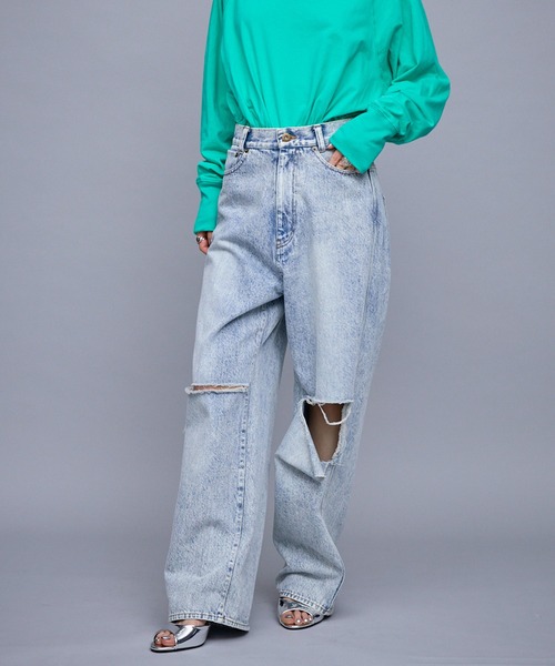 THINGS THAT MATTER(シングス ザット マター)の「THINGS THAT MATTER KNEE CUTTING DEINM PANTS(デニムパンツ・レディース・ブルー/ブラック・1/2)」の20枚目の写真