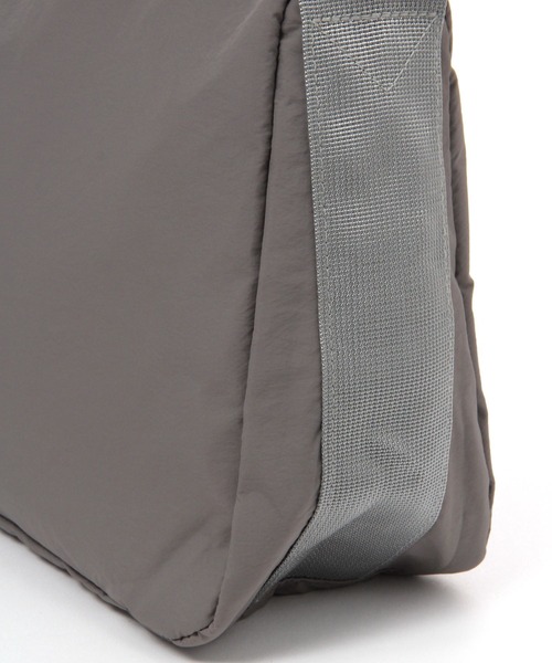 3.3 Field Trip （3.3フィールドトリップ）の「【UNISEX】3.3 Field Trip／ボゴタショルダーBAG（ショルダーバッグ・レディース・ブラック/ベージュ/カーキ/グレー・0）」の17枚目の写真