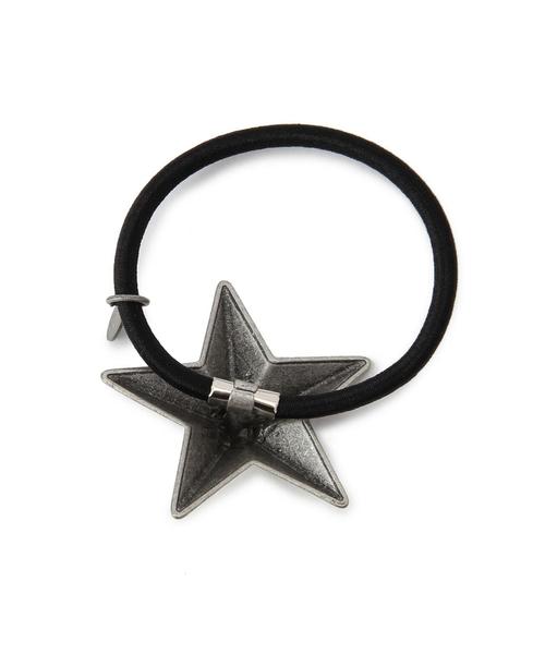 green label relaxing（グリーンレーベルリラクシング）の「GC スタースタッズポニー ヘアゴム◆（ヘアゴム・レディース・ゴールド/シルバー・フリー）」の3枚目の写真