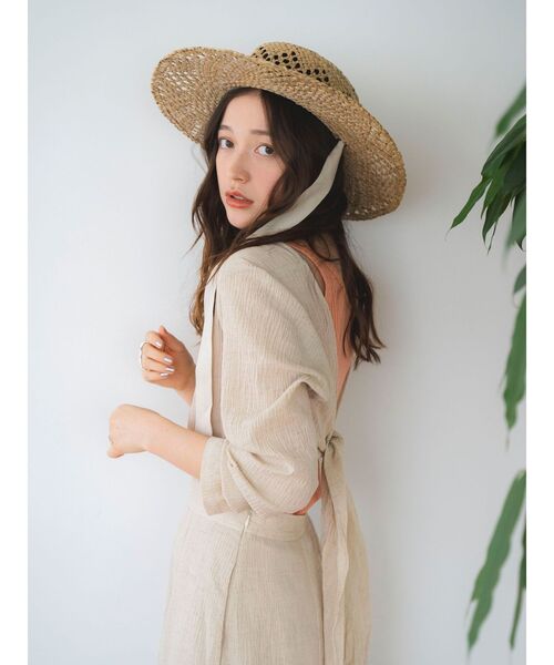 Ungrid(アングリッド)の「リボン付き透かし編みハット(ハット・レディース・ベージュ・FREE)」の3枚目の写真