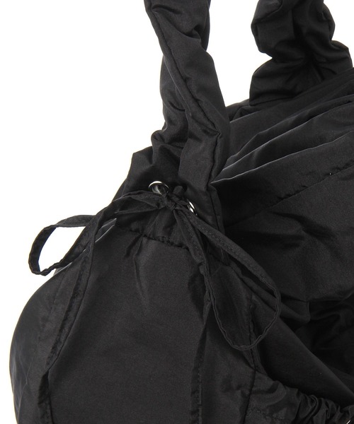 tiny tiny（ティニーティニー）の「ギャザードロストバッグ[tiny tiny(ティニーティニー)]（ショルダーバッグ・レディース・グリーン/アイボリー/ブラック/ブラック系その他/ピンク系その他/オレンジ・0）」の12枚目の写真