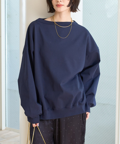 Rouge vif Anna(ルージュヴィフアンナ)の「ゆるシルエットバックヘンリーカットプルオーバー(Tシャツ/カットソー・レディース・ライトグレー/オフホワイト/オレンジ/ネイビー・フリー)」の1枚目の写真