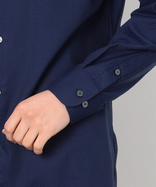 COMME CA ISM（コムサイズム）の「【イージーケア】市松柄 形態安定 ドレスシャツ（ビジネスシャツ・メンズ・ホワイト/ネイビー・SMALL/MEDIUM/LARGE/X-LARGE）」の16枚目の写真