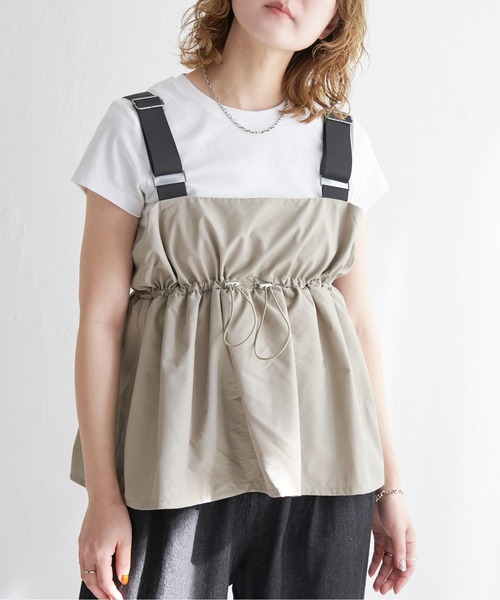 notch.（ノッチ）の「ナイロンギャザービスチェ（ベスト・レディース・オフホワイト/グレー/ブラック/ベージュ・M）」の4枚目の写真