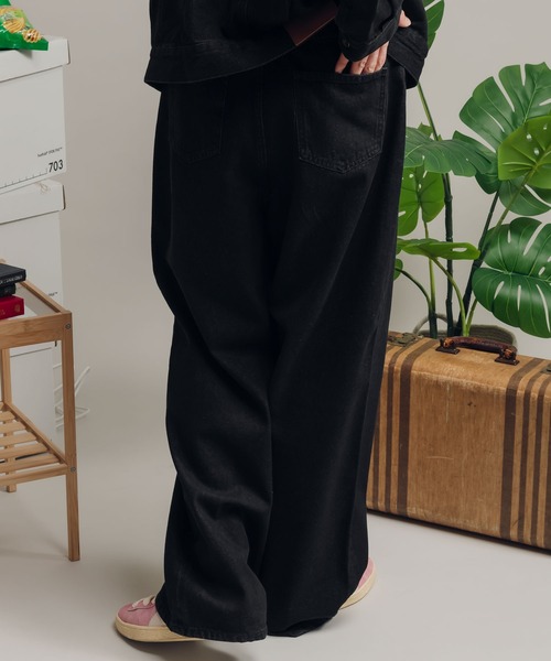 MUHET（ミュエータ）の「【セットアップ可能】ストレートデニムパンツ（デニムパンツ・レディース・ブラック/ブルー/ダークインディゴブルー・MEDIUM/SMALL/X-SMALL/LARGE）」の22枚目の写真