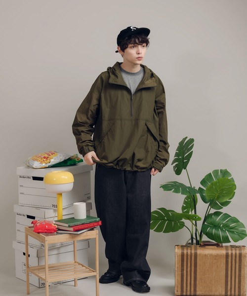 MUHET（ミュエータ）の「【セットアップ可能】ストレートデニムパンツ（デニムパンツ・レディース・ブラック/ブルー/ダークインディゴブルー・MEDIUM/SMALL/X-SMALL/LARGE）」の12枚目の写真