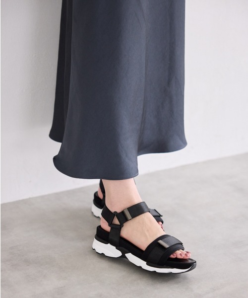 JELLY BEANS（ジェリービーンズ）の「ジップベルトスポーツサンダル (211-30295)JELLY BEANS(ジェリービーンズ)（サンダル・レディース・ブラック/アイボリー/ライトピンク・S/M/L）」の7枚目の写真