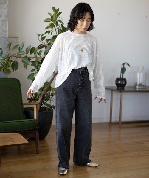 LEPSIM(レプシィム)の「シアー長袖ボーダー 992090(Tシャツ/カットソー・レディース・ブラック/オフホワイト/グリーン・FREE)」の4枚目の写真