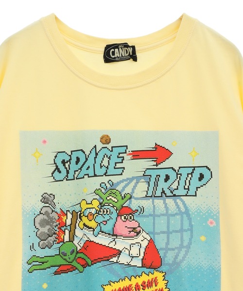 Candy Stripper(キャンディストリッパー)の「SPACE TRIP BIG BIG Tシャツ(Tシャツ/カットソー・レディース・イエロー/パープル/オフホワイト/ブラック・2)」の7枚目の写真
