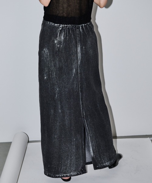 AIC.（エーアイシー）の「バックスリット箔プリントデニムロングスカート（デニムスカート・レディース・ライトブルー/ブラック・FREE）」の22枚目の写真