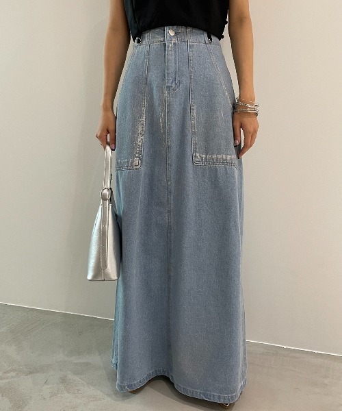 AIC.（エーアイシー）の「バックスリット箔プリントデニムロングスカート（デニムスカート・レディース・ライトブルー/ブラック・FREE）」の10枚目の写真