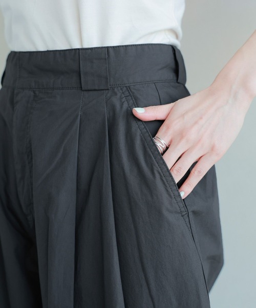 Dickies（ディッキーズ）の「【Dickies/ディッキーズ】2タック/ダンプバルーンワイドパンツ（チノパンツ・レディース・ピンク系その他/ブラック/ブルー・FREE）」の8枚目の写真