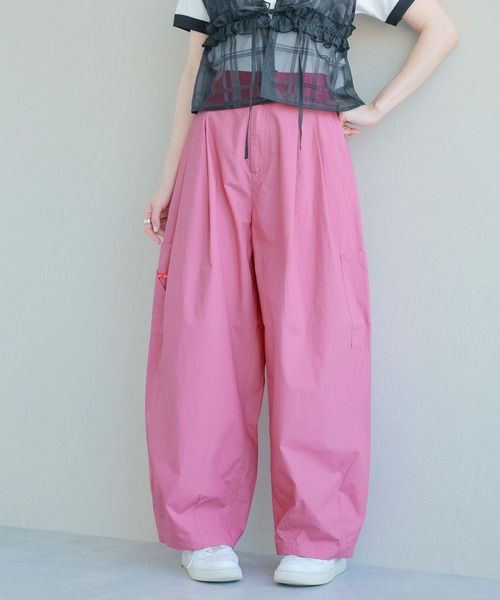 Dickies（ディッキーズ）の「【Dickies/ディッキーズ】2タック/ダンプバルーンワイドパンツ（チノパンツ・レディース・ピンク系その他/ブラック/ブルー・FREE）」の20枚目の写真