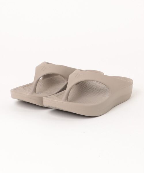 TELIC(テリック)の「【TELIC】テリック FLIP FLOP U-SOFT サンダル / リカバリーサンダル / トングサンダル(サンダル・メンズ・オリーブ/アイボリー/ブルー/グレー/ダークブラウン/ブラック/ライトグレー/ライトイエロー・L/ML/M/S/XL/2XL/XS)」の5枚目の写真