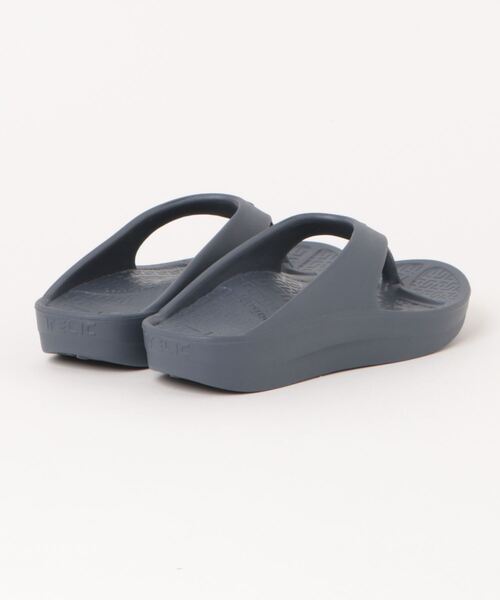 TELIC(テリック)の「【TELIC】テリック FLIP FLOP U-SOFT サンダル / リカバリーサンダル / トングサンダル(サンダル・メンズ・オリーブ/アイボリー/ブルー/グレー/ダークブラウン/ブラック/ライトグレー/ライトイエロー・L/ML/M/S/XL/2XL/XS)」の9枚目の写真
