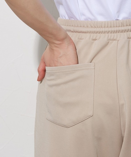 slattgir(スラットジール)の「高身長 着心地ラクチンボリュームカットソージョガーパンツ(セットアップ対応)丈長め・トールサイズ(その他パンツ・レディース・ベージュ/ブラック/カーキ・5L/M/L/LL/3L/4L)」の21枚目の写真