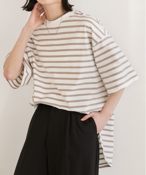 ad thie(アドティエ)の「裾ラウンド ボーダーTシャツ(Tシャツ/カットソー・レディース・モスグリーン/ネイビー/ピンク/オフホワイト/ライトブルー/ブラック/モカ・MEDIUM/LARGE)」の3枚目の写真
