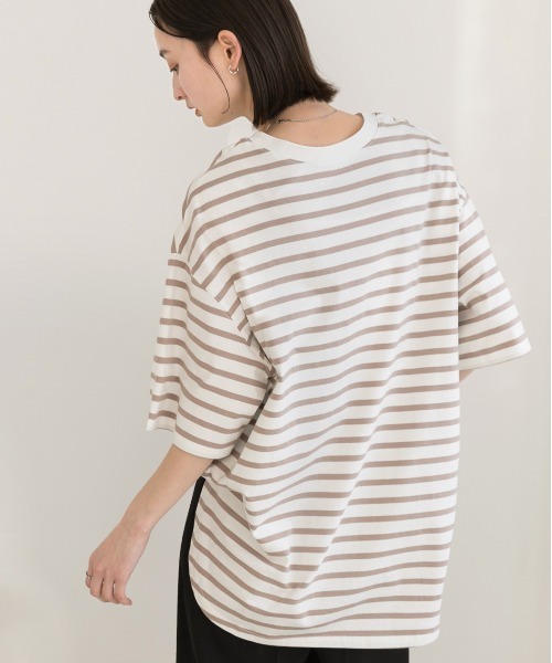 ad thie(アドティエ)の「裾ラウンド ボーダーTシャツ(Tシャツ/カットソー・レディース・モスグリーン/ネイビー/ピンク/オフホワイト/ライトブルー/ブラック/モカ・MEDIUM/LARGE)」の18枚目の写真
