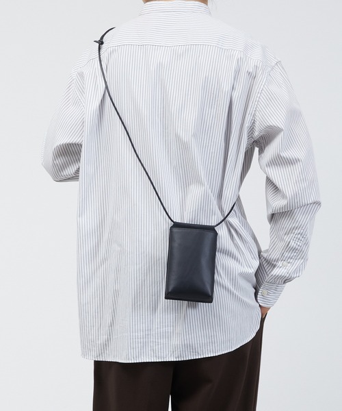 SLOW（スロウ）の「SLOW スロウ / Pecos kip leather -neck pouch L