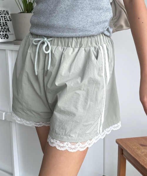 SHAGGIE（シャギー）の「サイドラインナイロンレースショートパンツ（その他パンツ・レディース・カーキ/ブラック・FREE）」の17枚目の写真