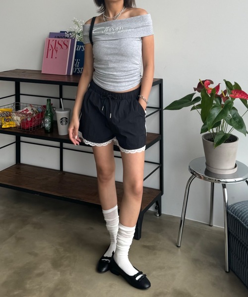 SHAGGIE（シャギー）の「サイドラインナイロンレースショートパンツ（その他パンツ・レディース・カーキ/ブラック・FREE）」の5枚目の写真