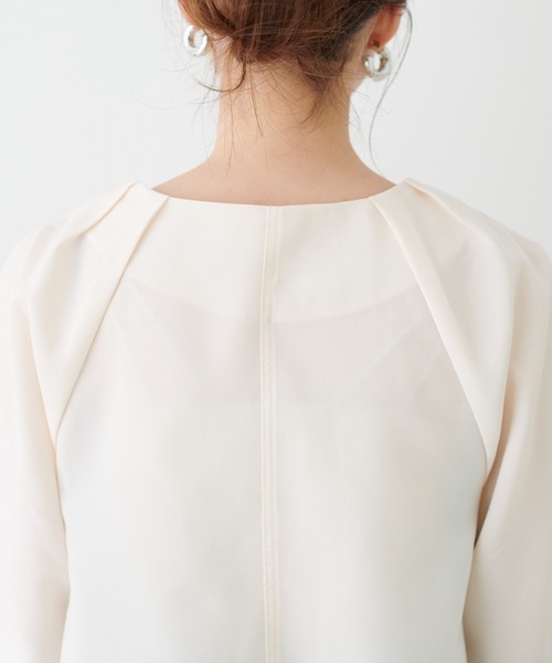 natural couture(ナチュラルクチュール)の「肩タック涼しげブルゾン(ブルゾン・レディース・アイボリー/サックスブルー/グレイッシュベージュ・FREE)」の20枚目の写真