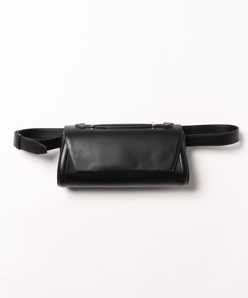 Q（キュー）の「ロールバッグ（ボディバッグ/ウエストポーチ・レディース・ブラウン/ブラック・ONE SIZE）」の4枚目の写真