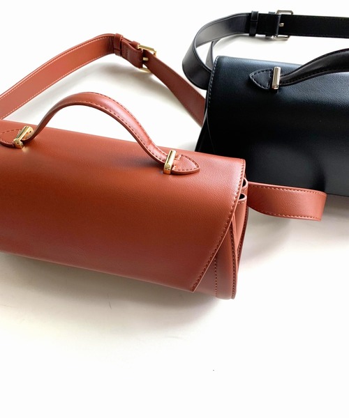 Q（キュー）の「ロールバッグ（ボディバッグ/ウエストポーチ・レディース・ブラウン/ブラック・ONE SIZE）」の14枚目の写真