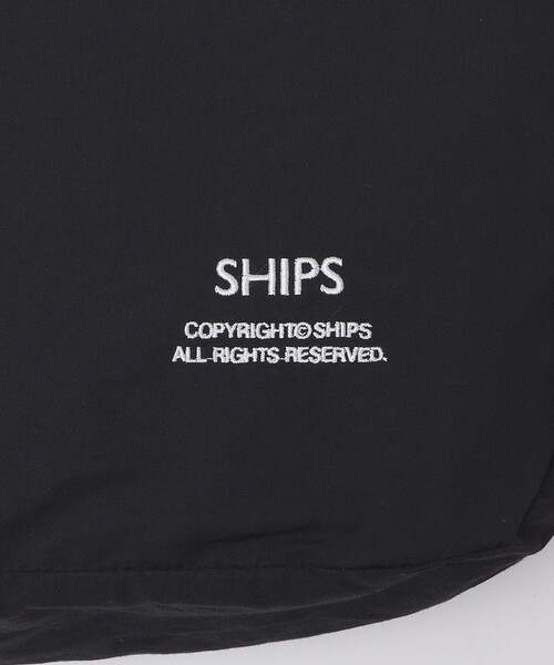 SHIPS（シップス）の「【WEB限定】SHIPS: COPYRIGHT ロゴ 60/40クロス ミニ ショルダー バッグ（ショルダーバッグ・メンズ・ブラック/ネイビー・ONE SIZE）」の6枚目の写真