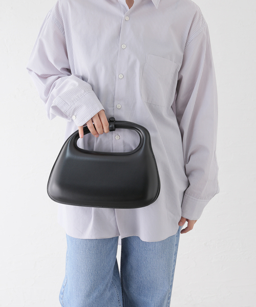 LE VERNIS(ル・ベルニ)の「LE VERNIS/ルベルニ Poire ornement bag(ショルダーバッグ・レディース・ブラック・FREE)」の14枚目の写真