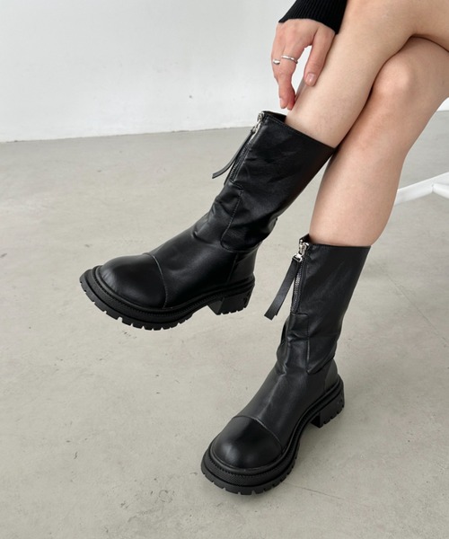 CLEA（クレア）の「ベルト付き2wayエンジニアブーツ（ブーツ・レディース・ブラウン/ブラック・23.5cm/24.5cm）」の10枚目の写真