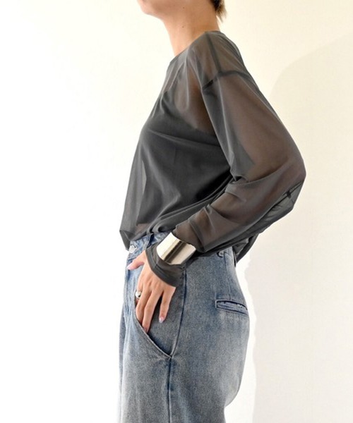 STYLEBLOCK（スタイルブロック）の「パワーメッシュオーバーサイズロンT（Tシャツ/カットソー・レディース・グリーン/ブラウン/アイボリー/ブラック/オフホワイト/グレー・M）」の9枚目の写真