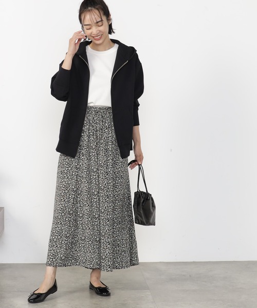 FOUND GOOD（ファウンドグッド）の「サラツヤフレアワイドP3（その他パンツ・レディース・グレー系1/グレー系8/アイボリー/ブラウン系3/グレー系・M/L/S）」の6枚目の写真