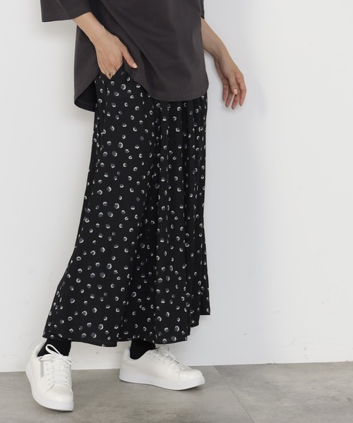 FOUND GOOD（ファウンドグッド）の「サラツヤフレアワイドP3（その他パンツ・レディース・グレー系1/グレー系8/アイボリー/ブラウン系3/グレー系・M/L/S）」の10枚目の写真