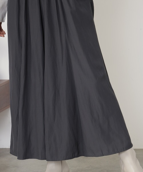 FOUND GOOD（ファウンドグッド）の「サラツヤフレアワイドP3（その他パンツ・レディース・グレー系1/グレー系8/アイボリー/ブラウン系3/グレー系・M/L/S）」の16枚目の写真