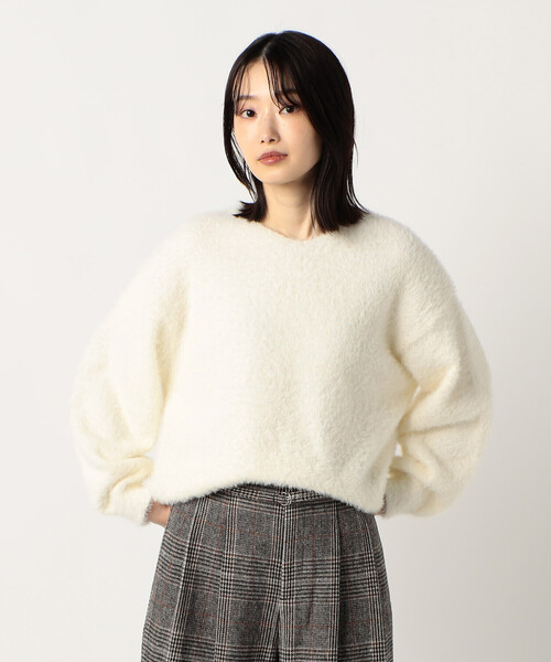 COMME CA ISM(コムサイズム)の「【ウォッシャブル】シャギー Vネックニット(ニット/セーター・レディース・ブルー/ライトグレー/チャコール/ホワイト/キャメル・FREE)」の17枚目の写真