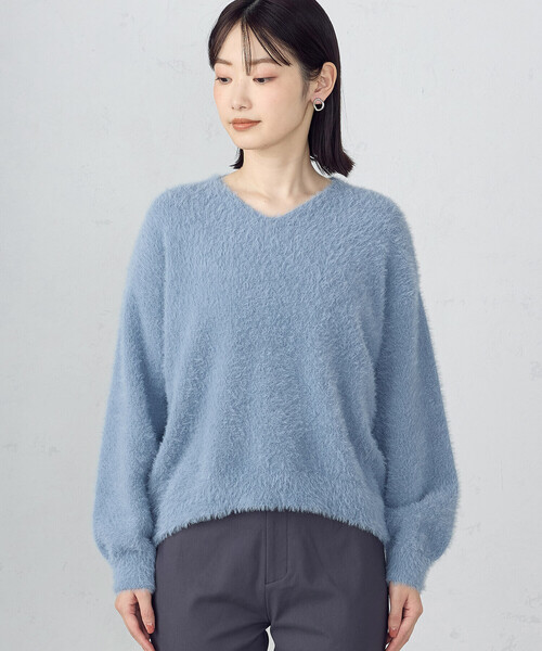 COMME CA ISM(コムサイズム)の「【ウォッシャブル】シャギー Vネックニット(ニット/セーター・レディース・ブルー/ライトグレー/チャコール/ホワイト/キャメル・FREE)」の20枚目の写真