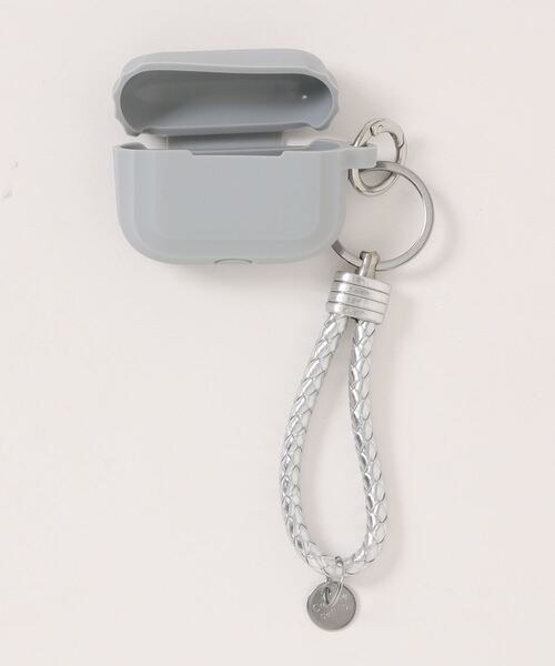 Fun & Daily（ファンアンドデイリー）の「レザーストラップ＆シリコンケース AirPods Pro 2（ヘッドフォン/イヤホン・レディース・グレー/ブラック・FREE）」の6枚目の写真