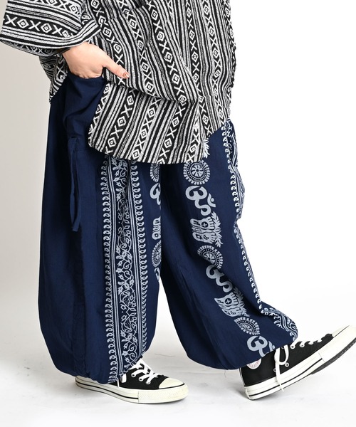 MARAI(マーライ)の「エスニック柄 バルーンカーゴパンツ サルエルパンツ イージーパンツ(カーゴパンツ・レディース・ブラウン/レッド/イエロー/ネイビー/ダークグリーン/ブラック/ブルー/グリーン/オレンジ・FREE)」の10枚目の写真