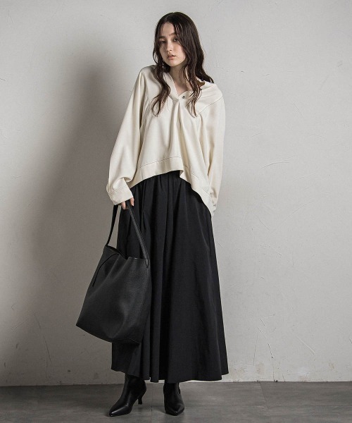 MAYSON GREY(メイソングレイ)の「パネル切替ドルマンブラウス≪洗濯機で洗える≫(シャツ/ブラウス・レディース・オフホワイト/チャコールグレー/ボルドー・M)」の16枚目の写真