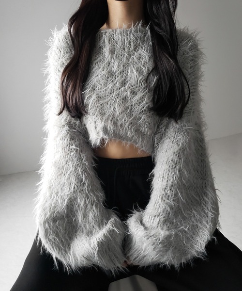 me+em select(ミームセレクト)の「【 選べる6色展開 】フラッフィーシャギールーズショートニット / fluffy shaggy loose short knit(ニット/セーター・レディース・ピンク/ホワイト/ベージュ/ブラック/ブルー/グレー・FREE)」の4枚目の写真