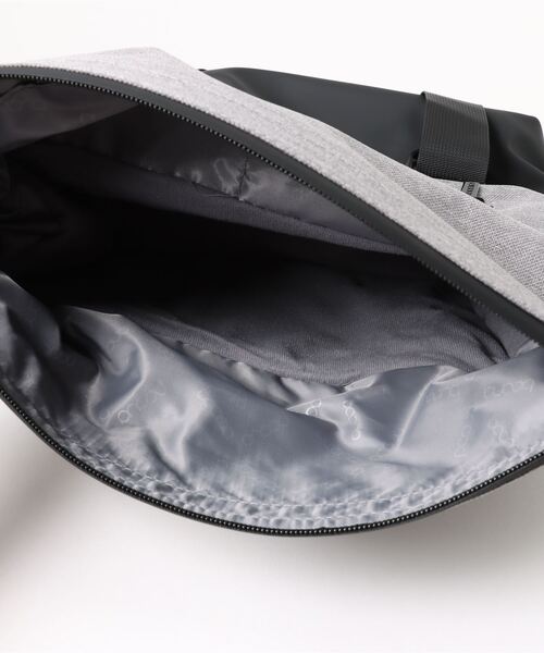 SVEC（シュベック）の「カメラバッグ（ショルダーバッグ・レディース・グレー/ブラック・FREE）」の5枚目の写真