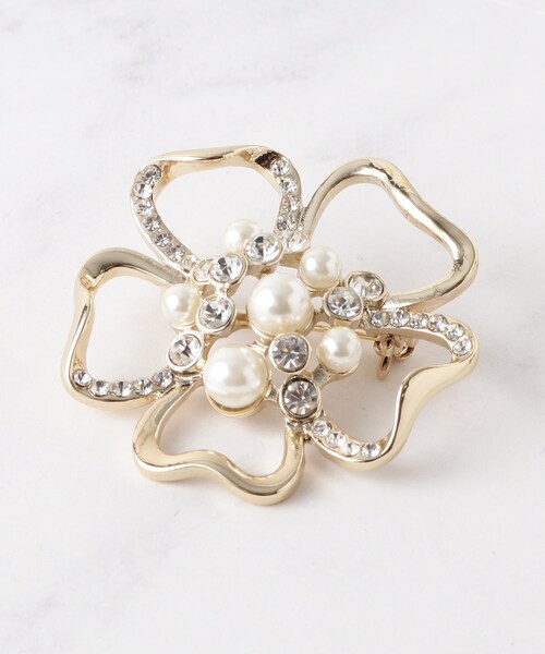 SHOO・LA・RUE（シューラルー）の「【セレモニー】ビジュー使いがエレガント アソートブローチ（ブローチ/コサージュ・レディース・シルバー系/シルバー系1/シルバー系2/シルバー系3/ゴールド系/ゴールド系1/ゴールド系2/ゴールド系3・00）」の7枚目の写真