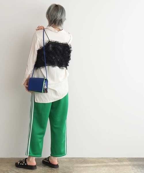COMMON WARE（コモンウェアー）の「EM:cheek line mini shoulder　シンプルミニショルダー（ショルダーバッグ・レディース・ブラック/ブルー/シルバー/ゴールド・FREE）」の7枚目の写真